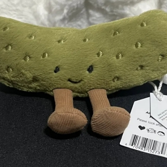 Jellycat Amuseable Pickle 3x6" NWT - Picture 4 of 4